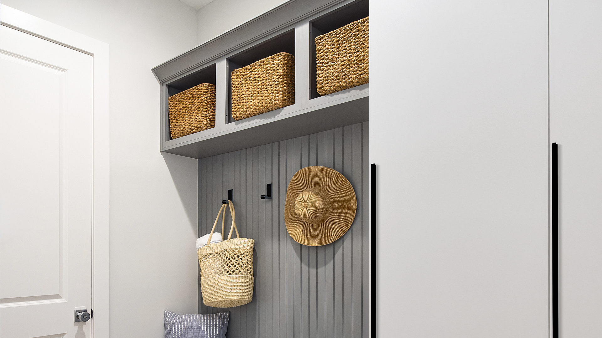 BRD K109BL.14 Крючок LUNO однорожковый черный матовый