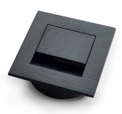 заглушка для кабеля квадрат 66*66мм, черный