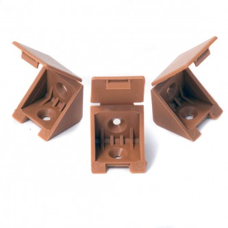 Уголок пластиковый  светло-коричневый №9 SALE