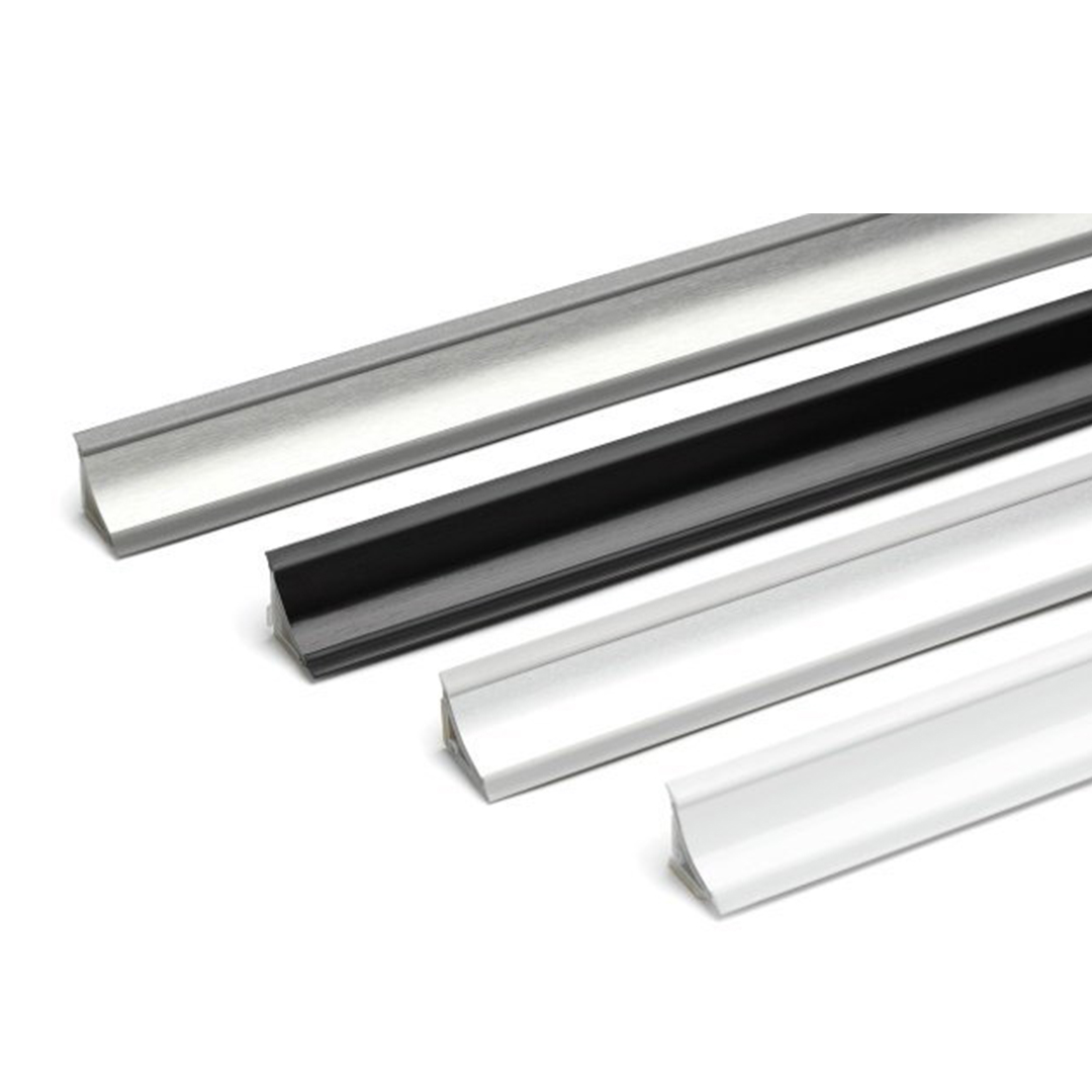 плинтус Rehau 4200мм мини-бортик Mini Plus Черный 1146L