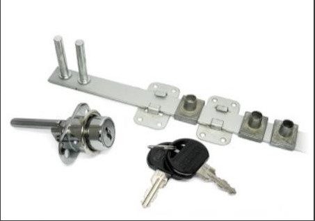 SETE Замок центр. на 3 ящика  штыревой (заказ)