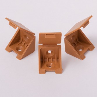 Уголок пластиковый  бук №11