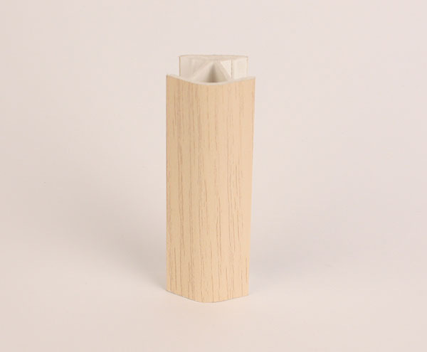 угол 135 дуб млечный Россия SALE (стоп-лист)