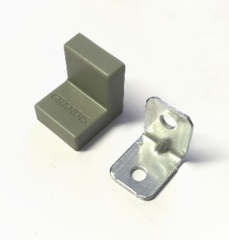 GRANDIS Уголок металлический + накладка 20*20 серый SALE