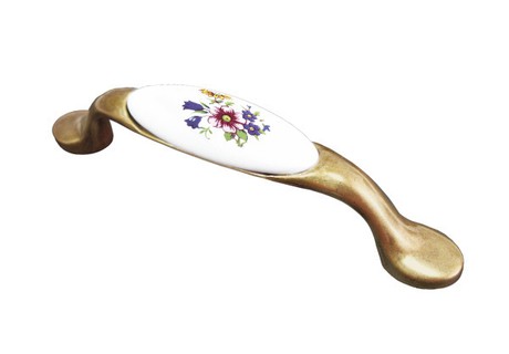 BRD RS113АВ.W01 ручка-скоба 96 мм старинная латунь с керамикой цветок (снято)