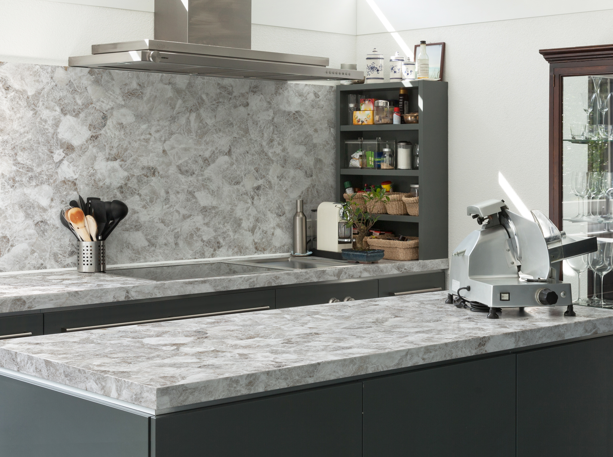 Столешница СЛОТЕКС 3000*600*40мм E3 - Дымчатый кварц (Smoky quartz) 8060/R SALE