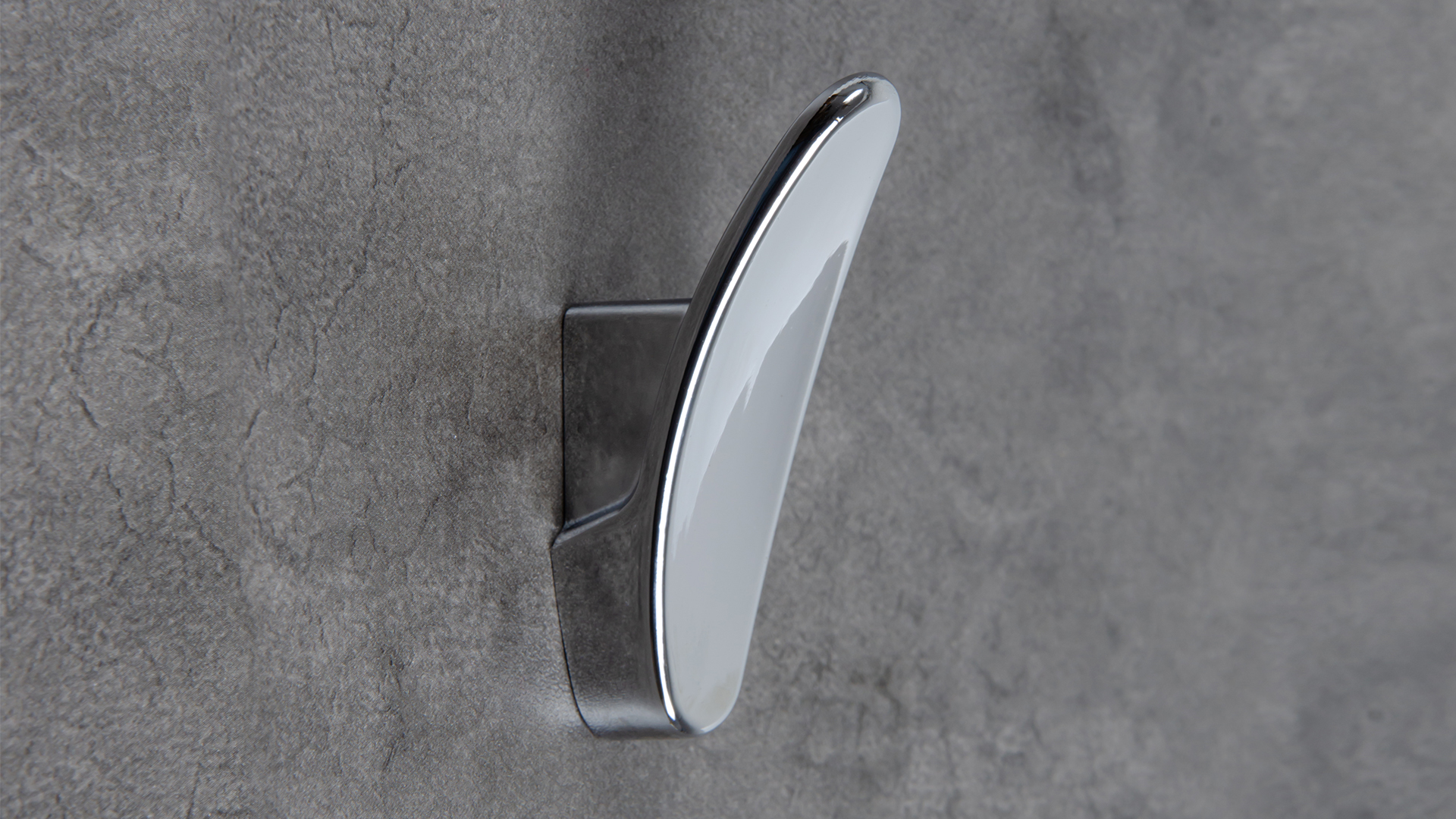 BRD K105CP.9 Крючок FLY однорожковый Хром полированный (заказ)