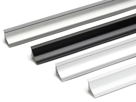 плинтус Rehau 4200мм мини плинтус Mini Plus нержавеющая сталь 683L (98656)