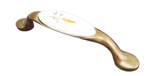 BRD RS113АВ.W03 ручка-скоба 96 мм старинная латунь с керамикой колос (снято)